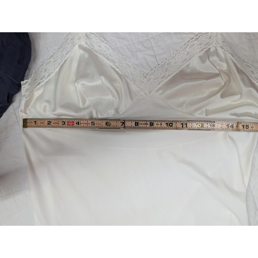 Vintage Ivory Lace Trim Full Slip Lingerie Made in USA White 36 Average - Picture 10 of 10